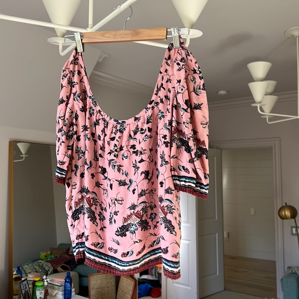 Lovely blouse